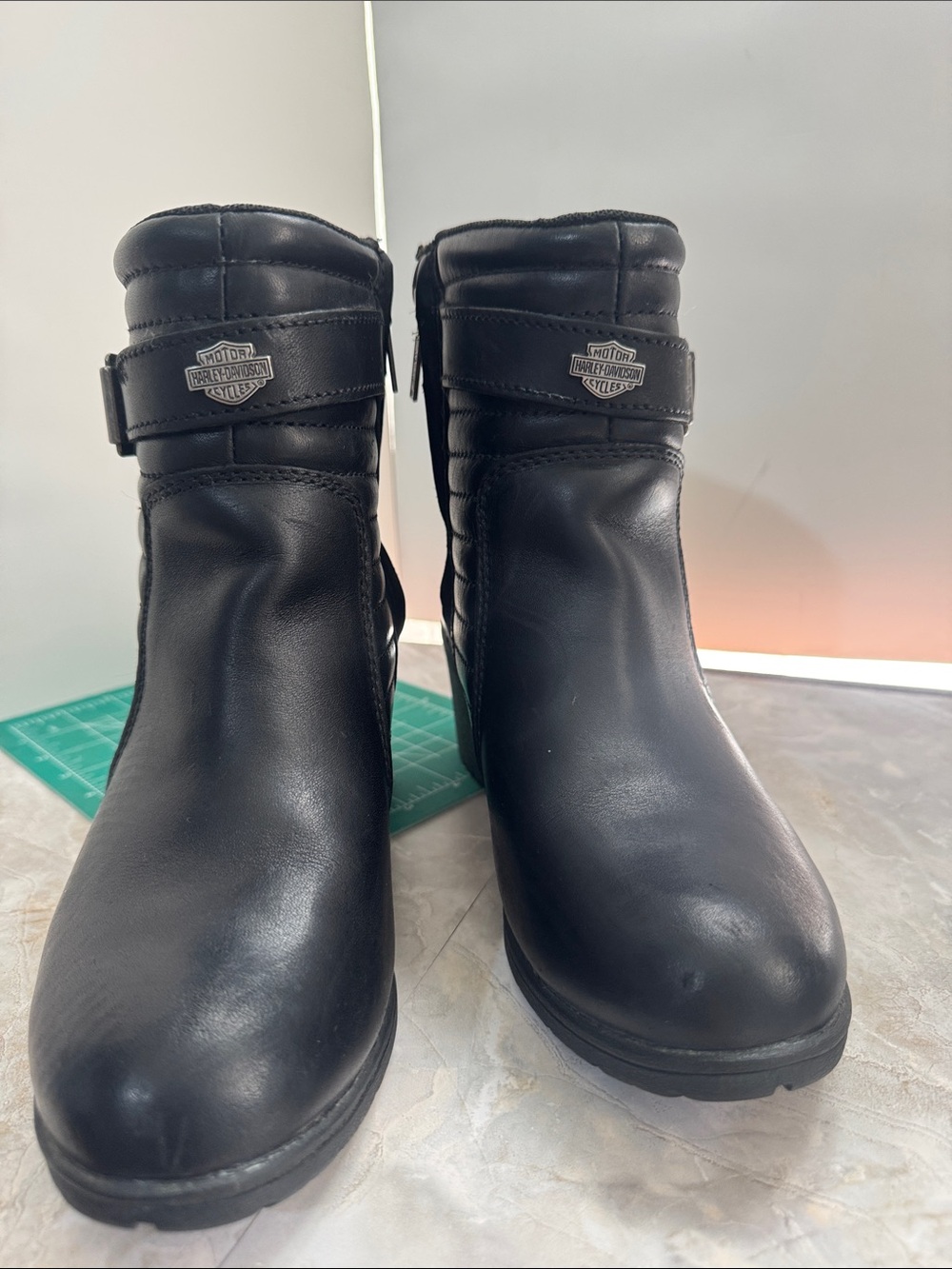 Harley-Davidson Black Leather Women's Short Moto Boots